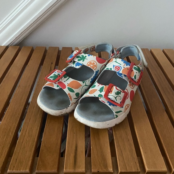 Camper sandals for girls. Size 31. Used but still in good condition. - Picture 3 of 3